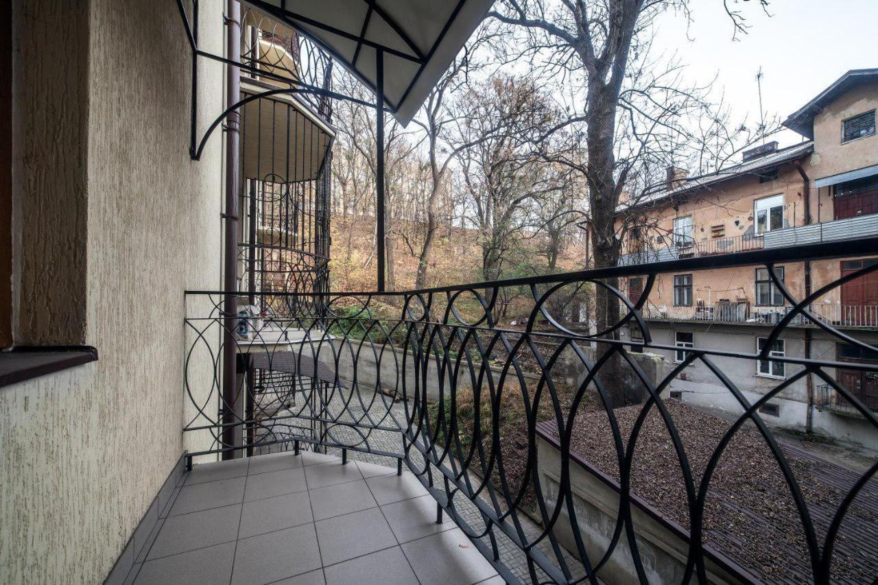 Apartamenty On Kryvonosa Львів Екстер'єр фото